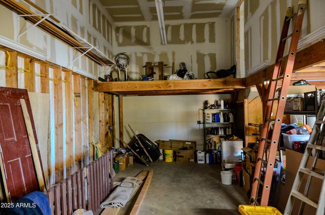 685 KUHN Road, Pinedale, AZ 85934