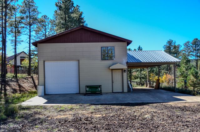 685 KUHN Road, Pinedale, AZ 85934