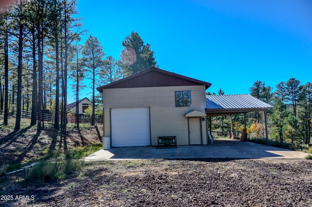 685 KUHN Road, Pinedale, AZ 85934