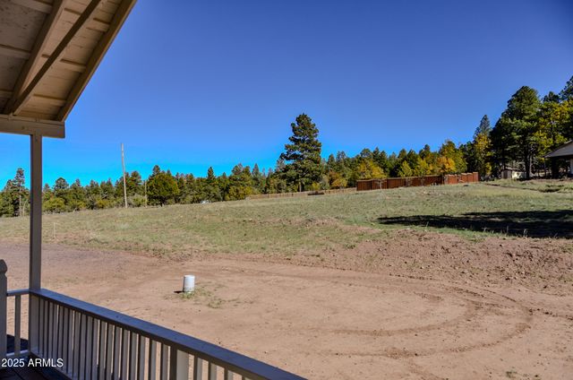 685 KUHN Road, Pinedale, AZ 85934