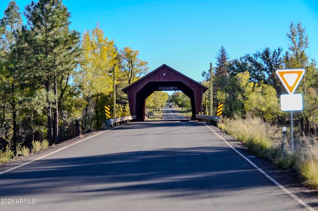 685 KUHN Road, Pinedale, AZ 85934