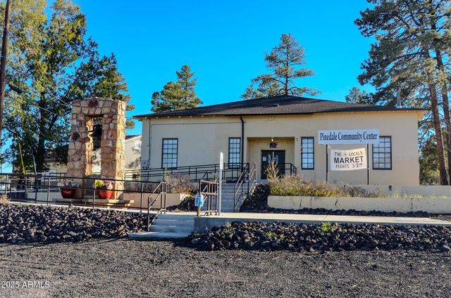 685 KUHN Road, Pinedale, AZ 85934