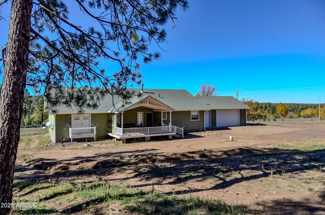 685 KUHN Road, Pinedale, AZ 85934