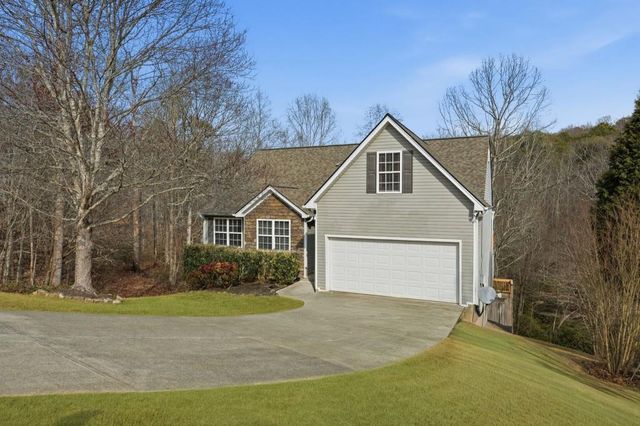 5055 Blue Goose Court, Flowery Branch, GA 30542