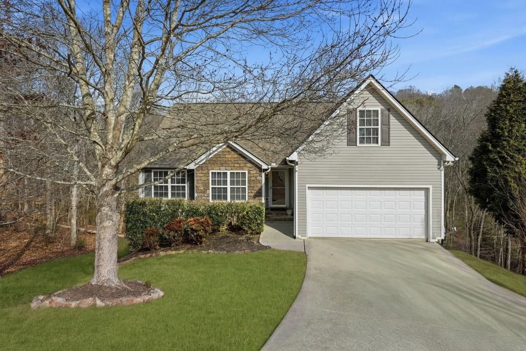 5055 Blue Goose Court, Flowery Branch, GA 30542