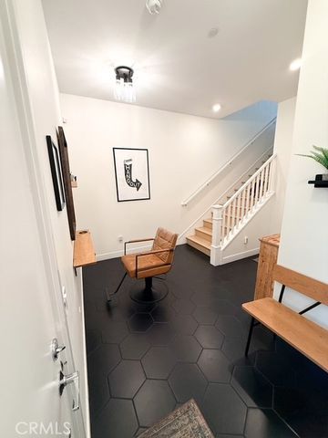 27628 Exploration, Valencia (santa Clarita), CA 91381