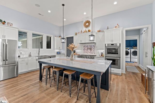 1359 Martin Creek Road, Seneca, SC 29678