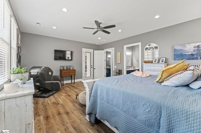 1359 Martin Creek Road, Seneca, SC 29678