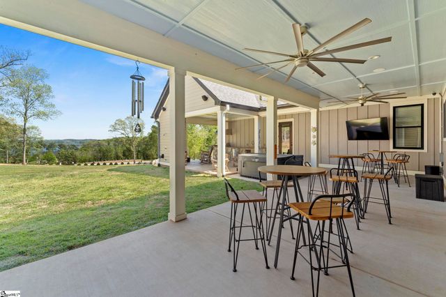 1359 Martin Creek Road, Seneca, SC 29678