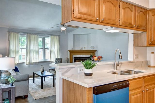 2120 Southcross DR, Virginia Beach, VA 23456