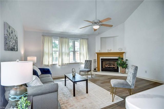 2120 Southcross DR, Virginia Beach, VA 23456