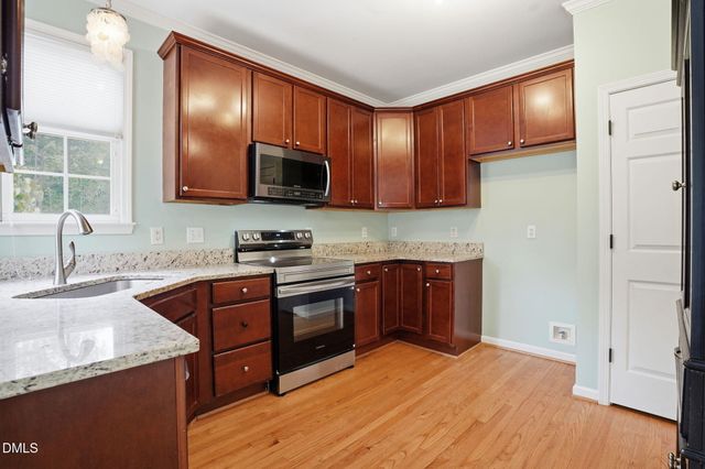 800 Meadow Flowers Avenue, Wake Forest, NC 27587
