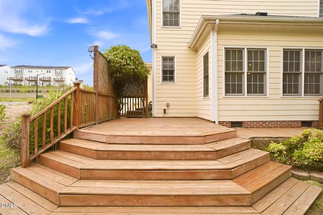 800 Meadow Flowers Avenue, Wake Forest, NC 27587