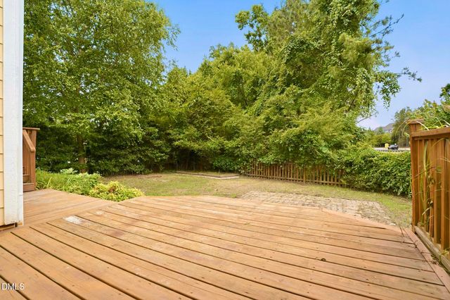 800 Meadow Flowers Avenue, Wake Forest, NC 27587