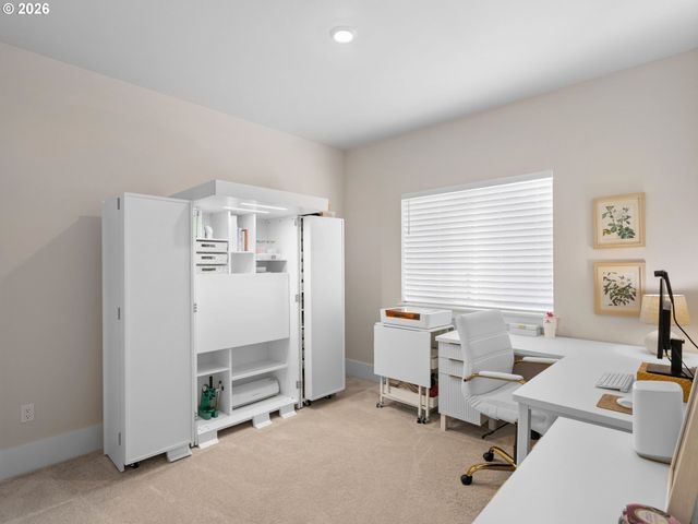 13728 Sw 166TH Ave, Portland, OR 97223