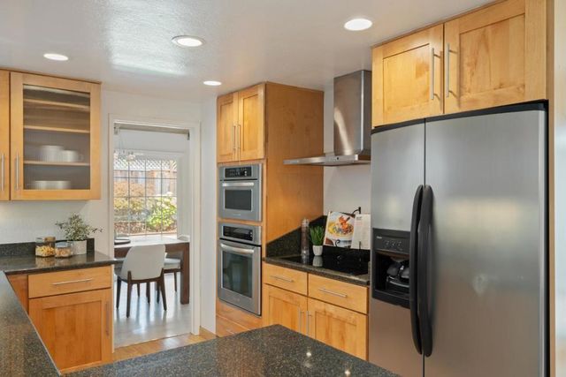 1073 Sargent Drive, Sunnyvale, CA 94087