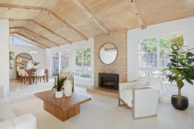 1073 Sargent Drive, Sunnyvale, CA 94087