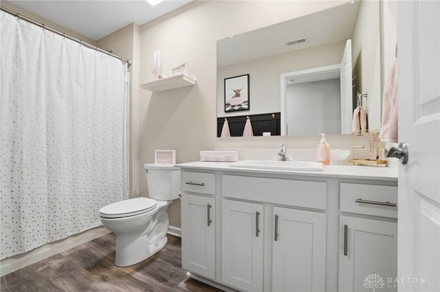 5355 Windbrooke Drive, Tipp City, OH 45371