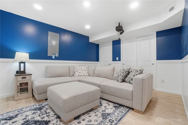 5355 Windbrooke Drive, Tipp City, OH 45371