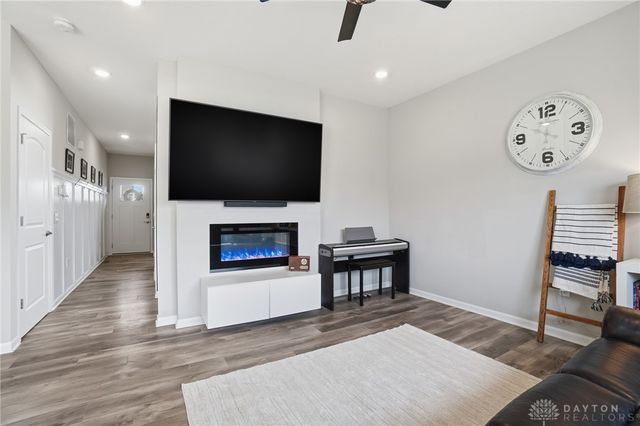 5355 Windbrooke Drive, Tipp City, OH 45371