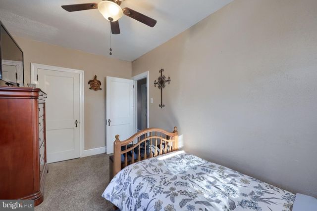 1870 N SUSQUEHANNA TRL, York, PA 17404