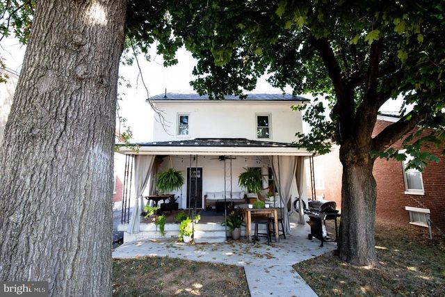 1870 N SUSQUEHANNA TRL, York, PA 17404