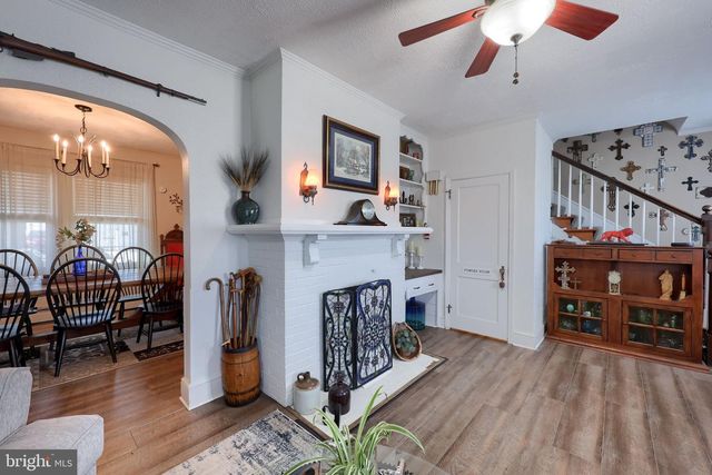 1870 N SUSQUEHANNA TRL, York, PA 17404