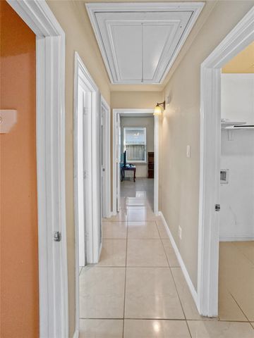 6614 Pine Tree Springs, Houston, TX 77049