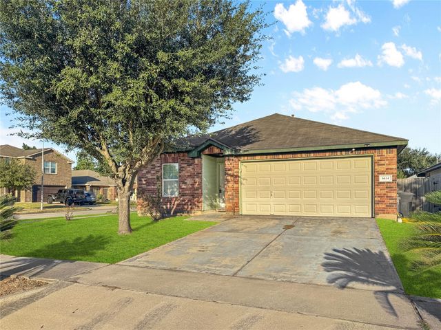 6614 Pine Tree Springs, Houston, TX 77049