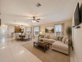 6614 Pine Tree Springs, Houston, TX 77049