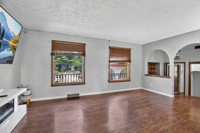 5071 Treeridge Street, Columbus, OH 43229