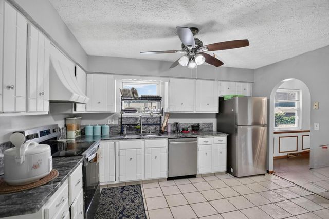 5071 Treeridge Street, Columbus, OH 43229