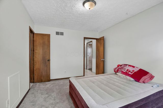 5071 Treeridge Street, Columbus, OH 43229