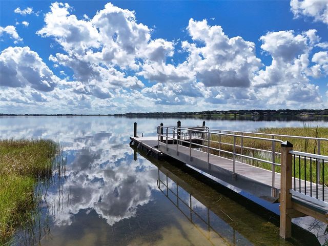 226 LAKE VISTA DRIVE, Auburndale, FL 33823