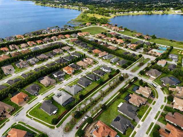 226 LAKE VISTA DRIVE, Auburndale, FL 33823