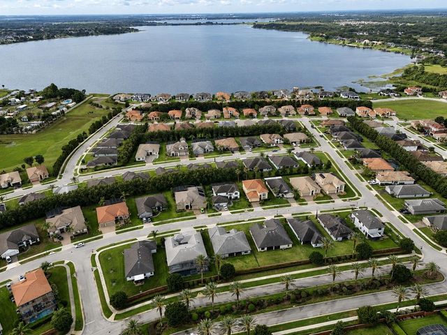 226 LAKE VISTA DRIVE, Auburndale, FL 33823