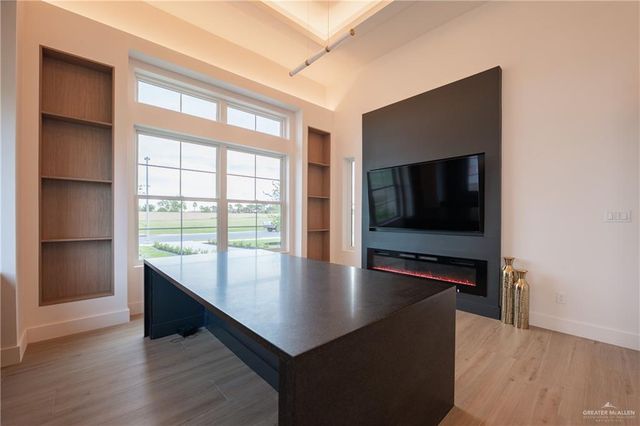 4820 Town Lake Drive, Mcallen, TX 78504