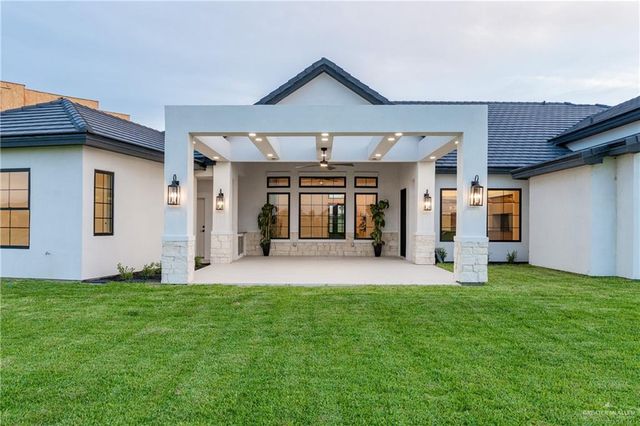 4820 Town Lake Drive, Mcallen, TX 78504