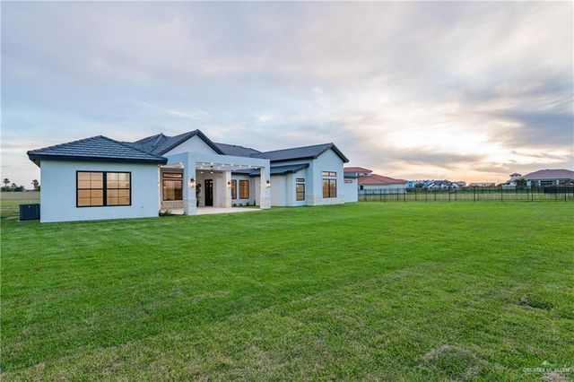 4820 Town Lake Drive, Mcallen, TX 78504