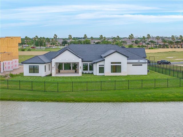 4820 Town Lake Drive, Mcallen, TX 78504