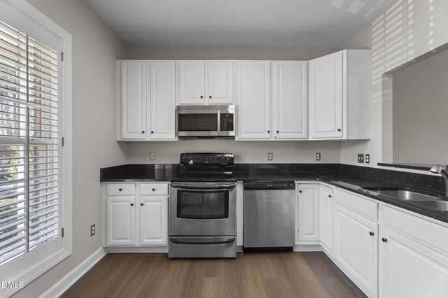 8700 Leeds Forest Lane, Raleigh, NC 27615