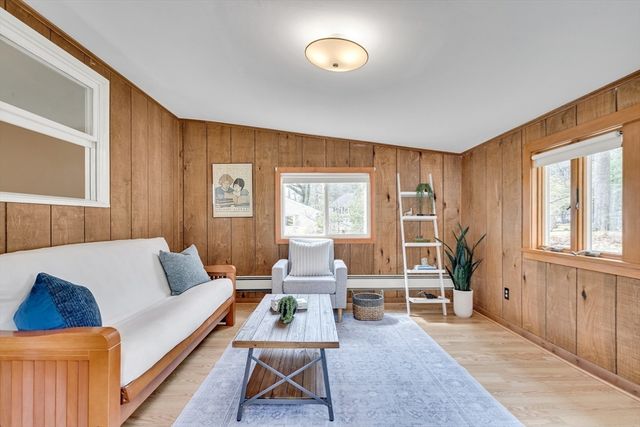 19 Tremlett Rd, Billerica, MA 01821