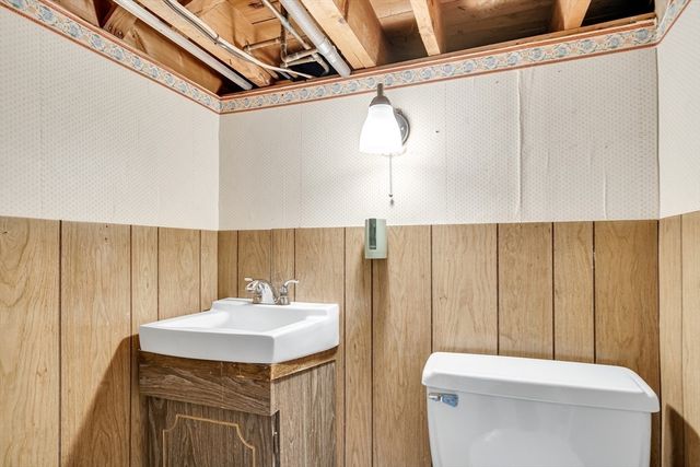 19 Tremlett Rd, Billerica, MA 01821