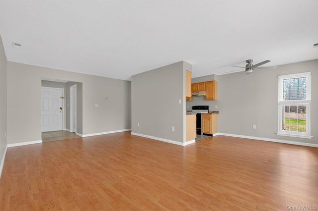 111 Cartwheel Court 18, Washingtonville, NY 10992