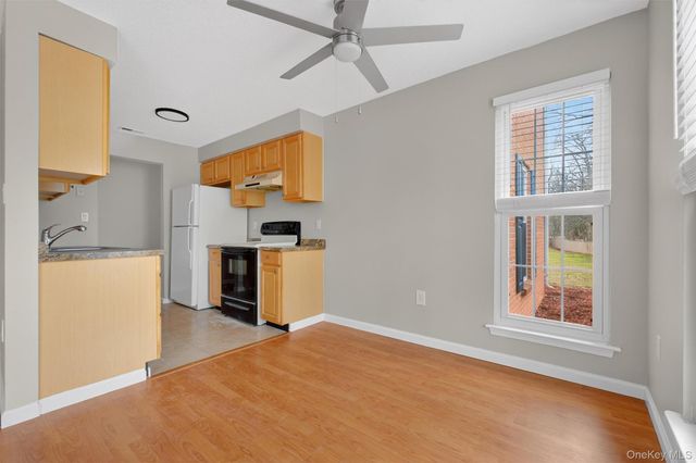 111 Cartwheel Court 18, Washingtonville, NY 10992