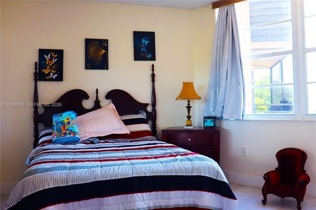 900 Saint Charles Place 316, Pembroke Pines, FL 33026
