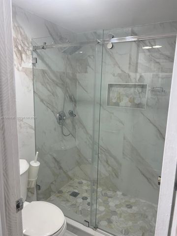 900 Saint Charles Place 316, Pembroke Pines, FL 33026