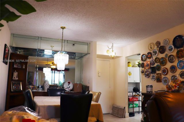 900 Saint Charles Place 316, Pembroke Pines, FL 33026