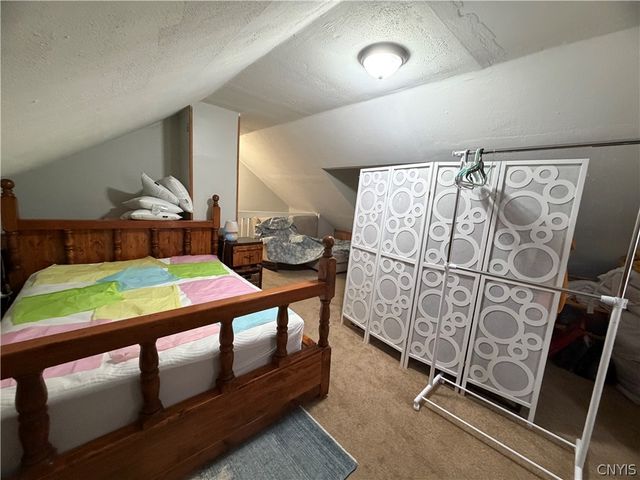 5 Arnold Avenue, Utica, NY 13502