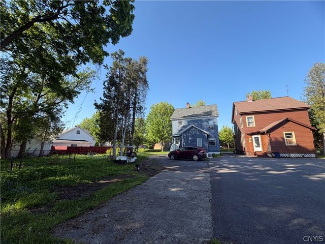 5 Arnold Avenue, Utica, NY 13502